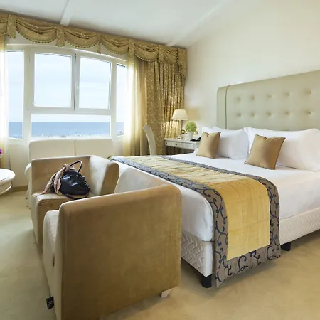 Hotel De Londres 4*