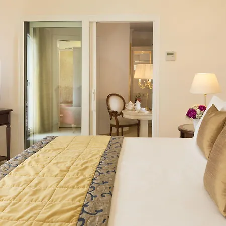 Hotel De Londres 4*