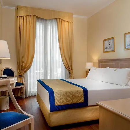 De Londres Отель 4*