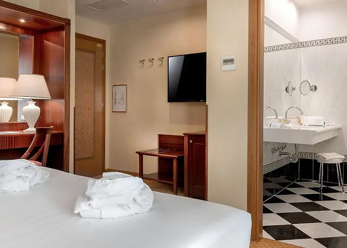 Hotel De Londres 4*