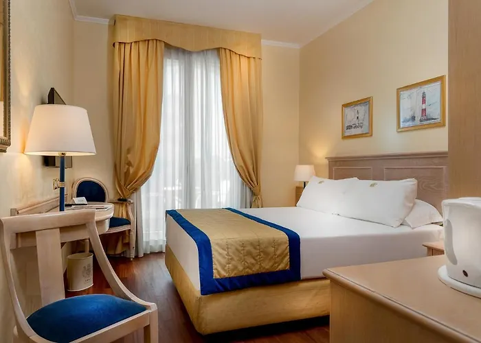 De Londres Szálloda 4*